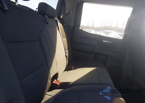 2019 Chevrolet Silverado 1500 Custom Trail Boss z USA, uszkodzony, nr VIN 3GCPYCEF2KG157601